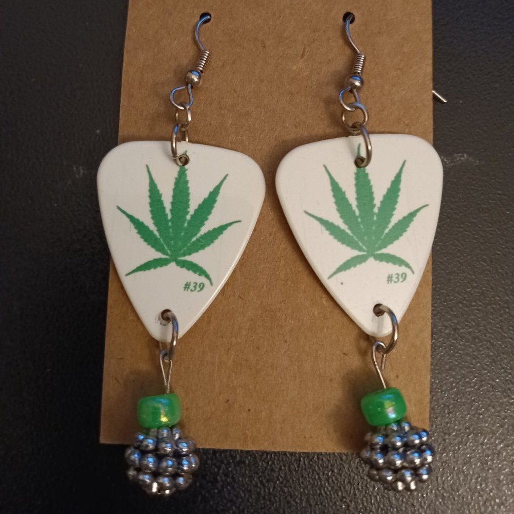 WEED GUITAR PICK EARRINGS